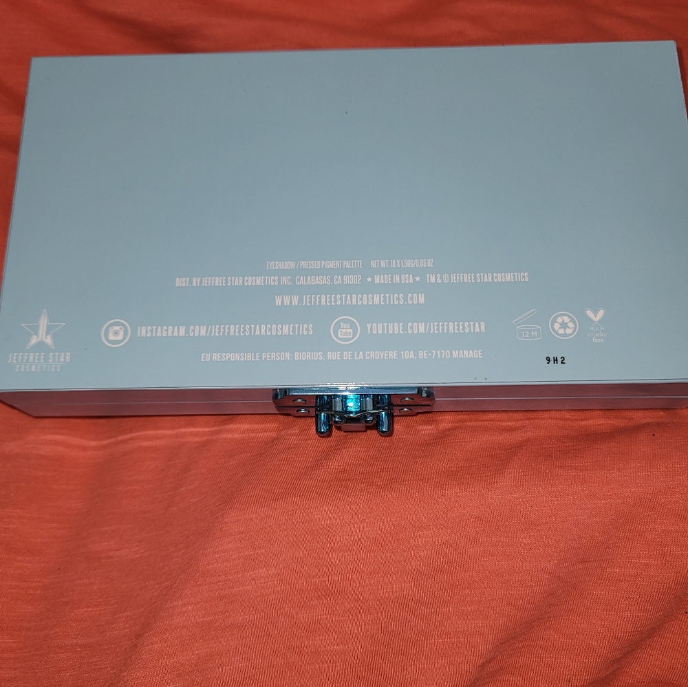 Blue Blood palette - Picture 2 of 4